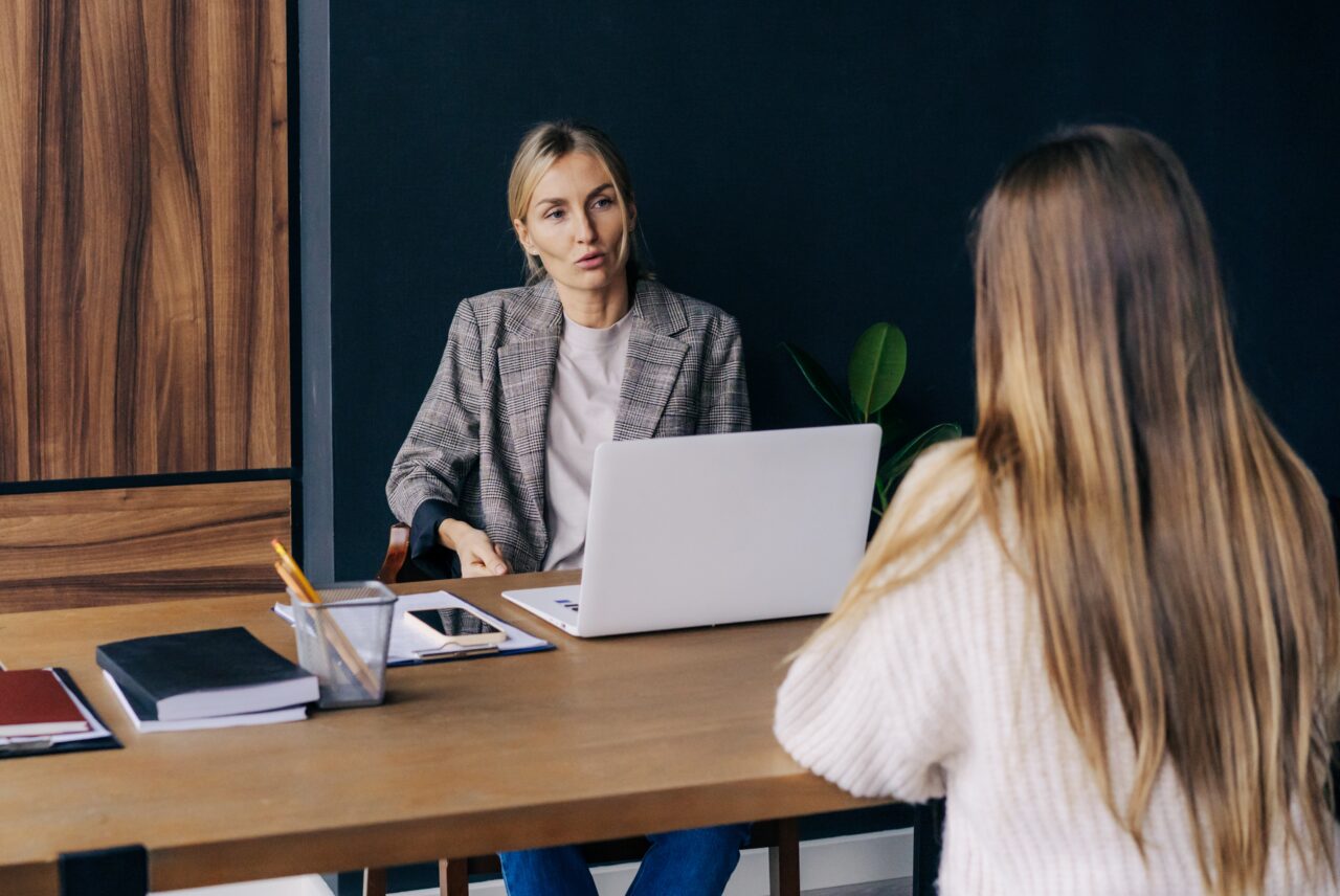female hr professional handling complaint
